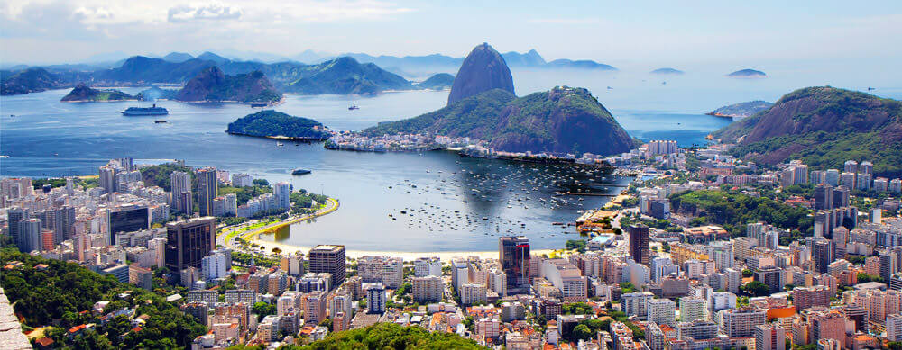 Plages, villes, jungles et plus encore. Le Brésil a un petit quelque chose à offrir à tous les voyageurs. Assurez-vous de pouvoir le voir grâce aux vaccins de Passport Health.
