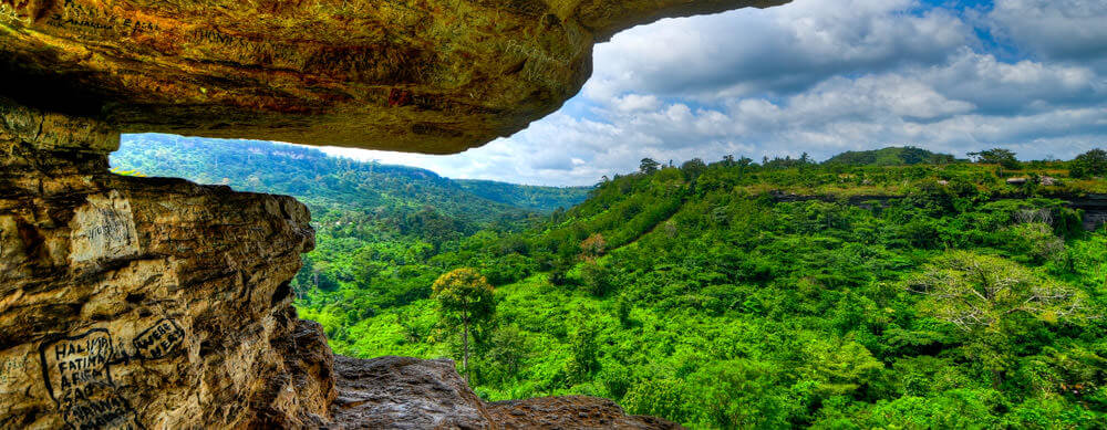 L'écotourisme et l'exploration de la jungle sont en plein essor au Ghana. Visitez des régions inconnues avec l'aide des services de vaccination de Passport Health.